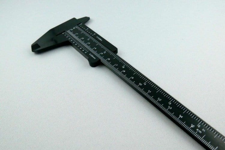 Suwmiarka plastikowa