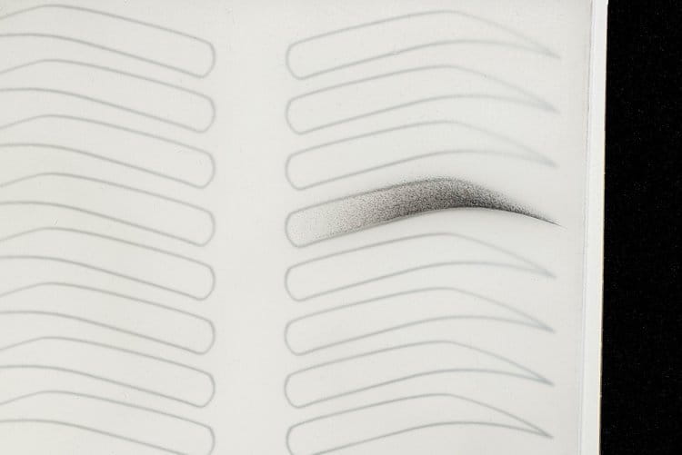 Sztuczna skórka transparentna A5/ zestaw 5 skórek + laminowana grafika